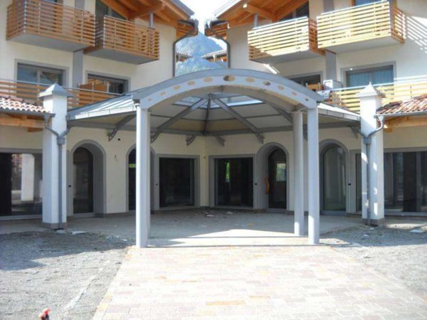 locale commerciale in affitto a Storo