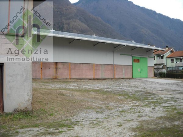 capannone in affitto a Storo
