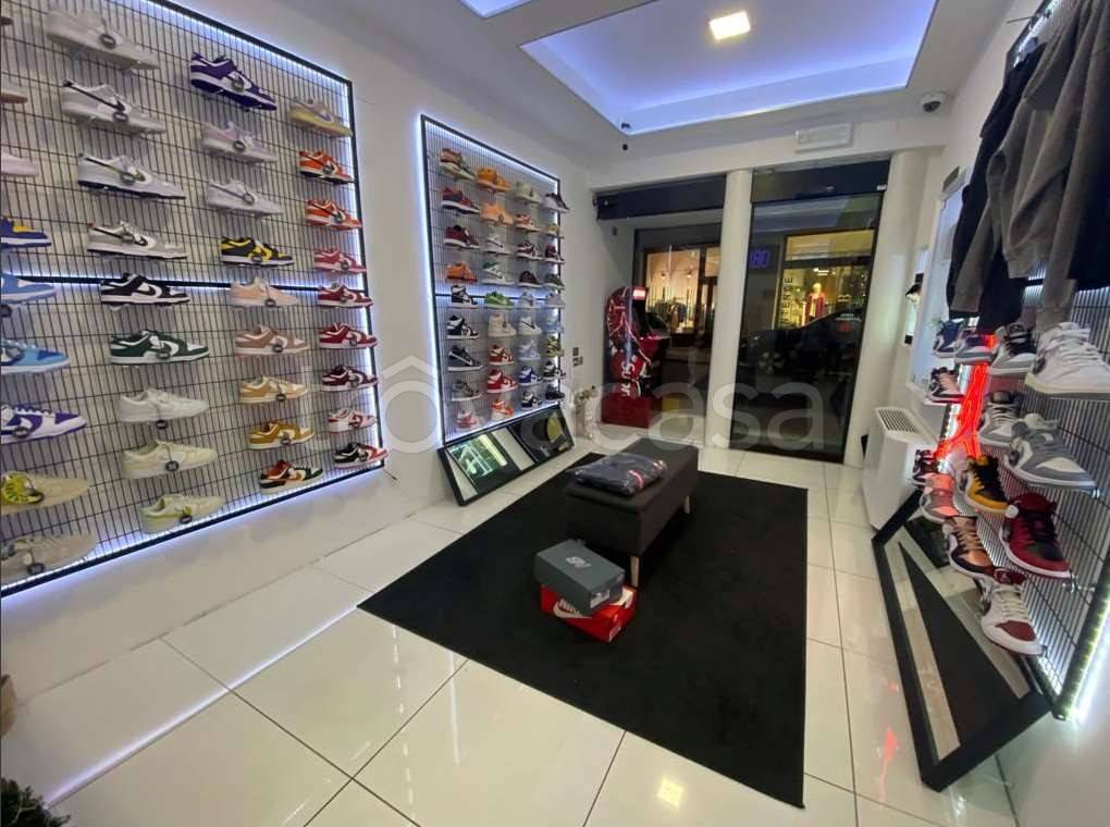 negozio in affitto a Trento in zona Centro Storico