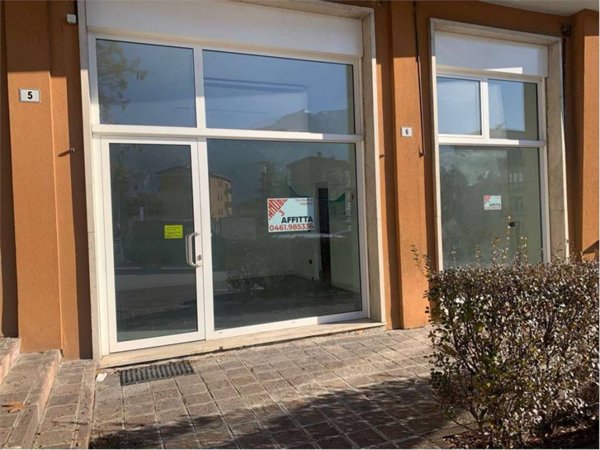 negozio in affitto a Trento