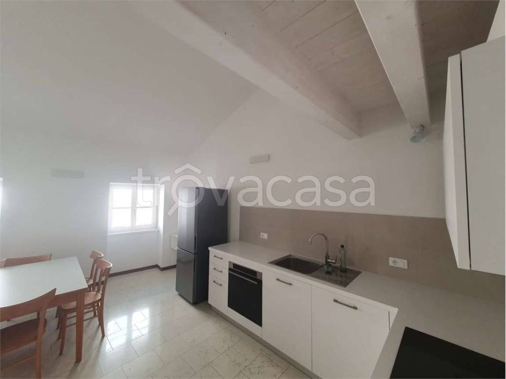 appartamento in affitto a Trento in zona Centro Storico