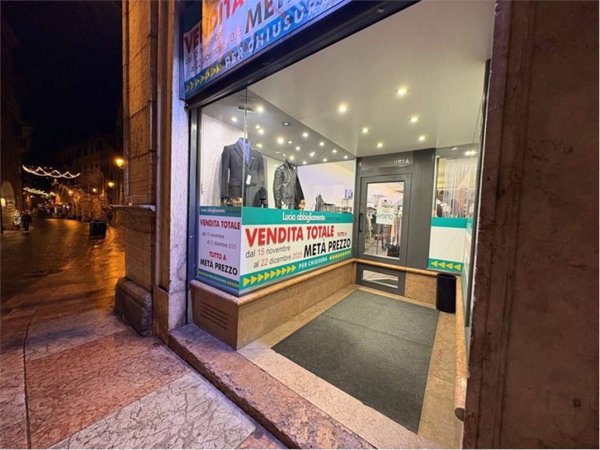 negozio in affitto a Trento in zona Centro Storico
