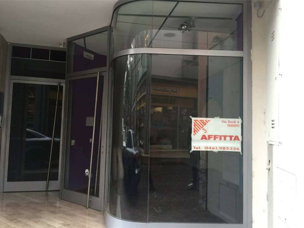 negozio in affitto a Trento in zona Centro Storico