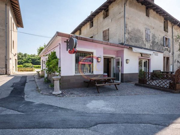 negozio in affitto a Madruzzo in zona Calavino