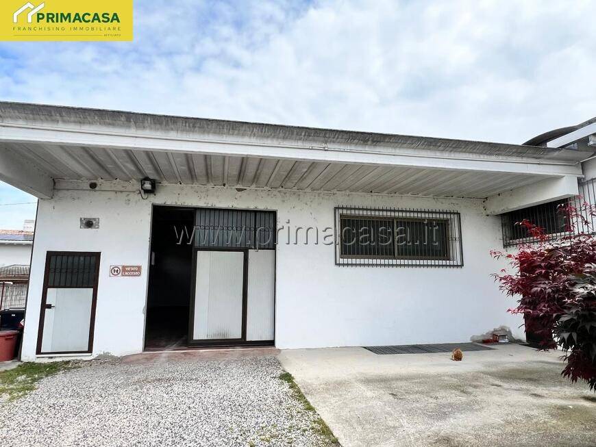locale commerciale in affitto ad Arcole