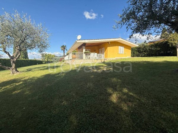 casa indipendente in affitto a Bardolino