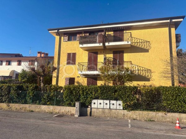 appartamento in affitto a Bardolino