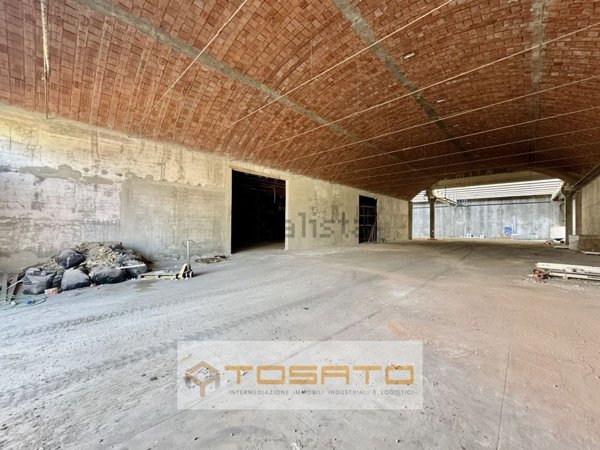 capannone in affitto a Bovolone