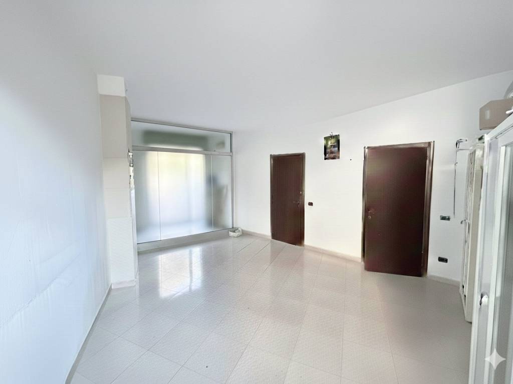 negozio in affitto a Bovolone