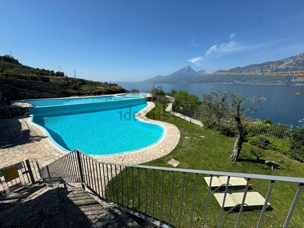 casa indipendente in affitto a Brenzone sul Garda