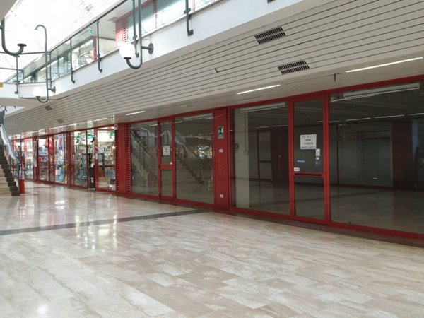 negozio in affitto a Bussolengo