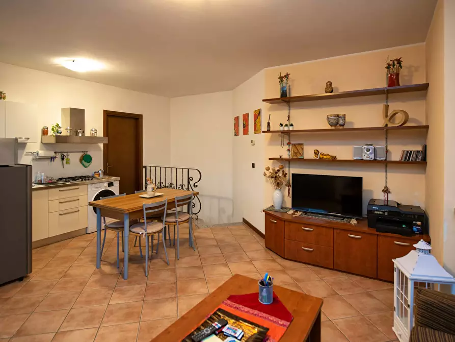 appartamento in affitto a Bussolengo