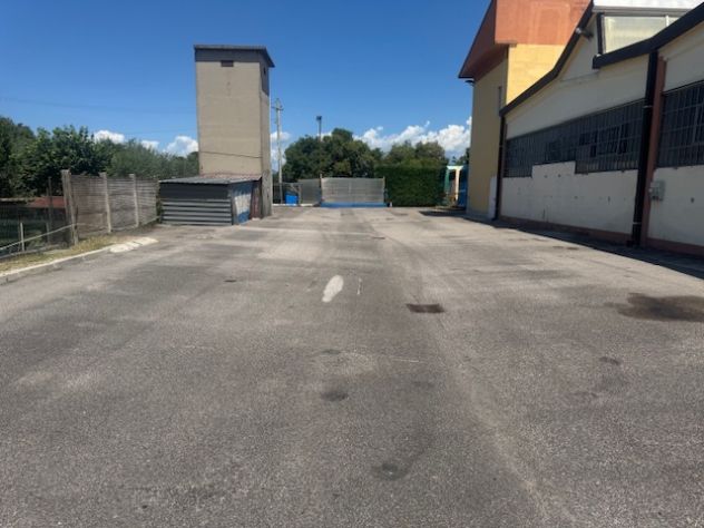 negozio in affitto a Bussolengo