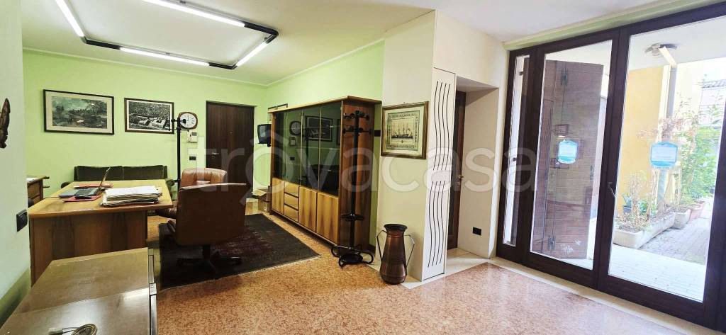 appartamento in affitto a Bussolengo