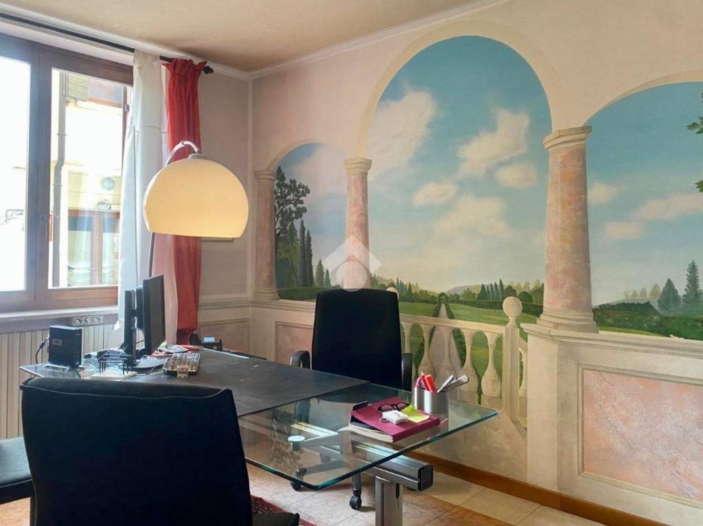 ufficio in affitto a Bussolengo