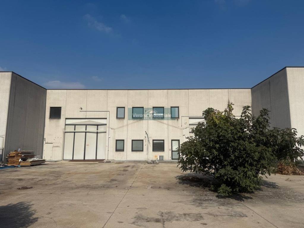 capannone in affitto a Bussolengo in zona San Vito