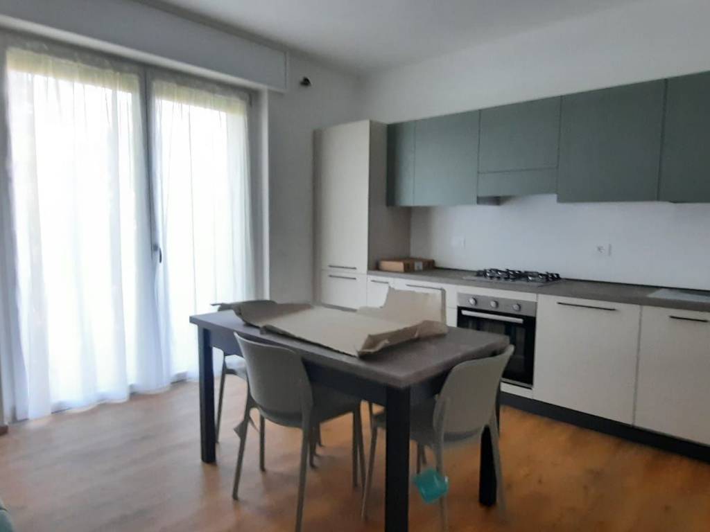 appartamento in affitto a Bussolengo