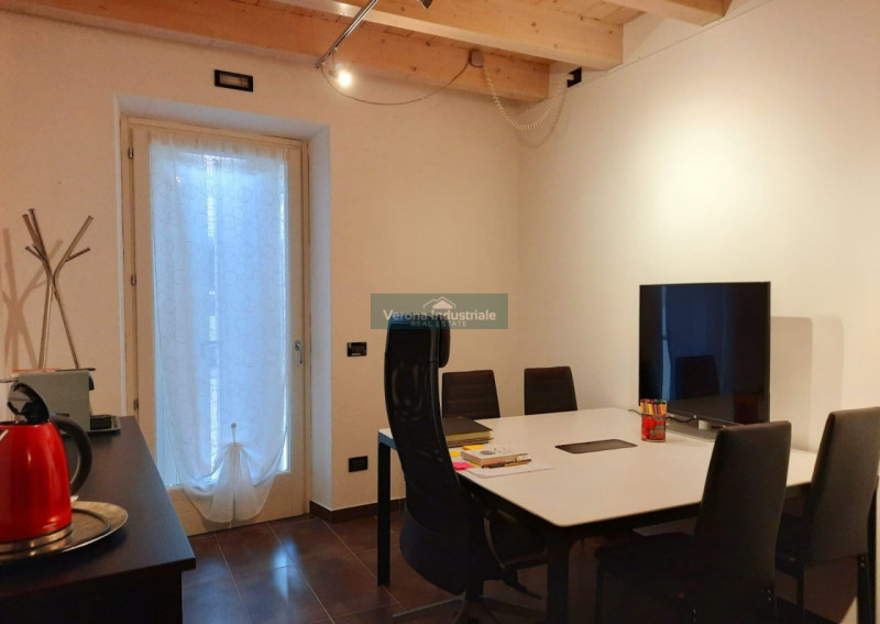 negozio in affitto a Bussolengo