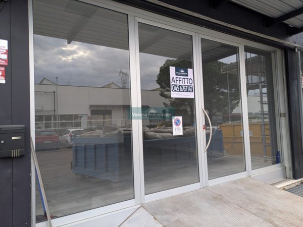 negozio in affitto a Bussolengo