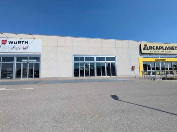negozio in affitto a Bussolengo in zona San Vito