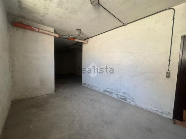 negozio in affitto a Bussolengo in zona San Vito