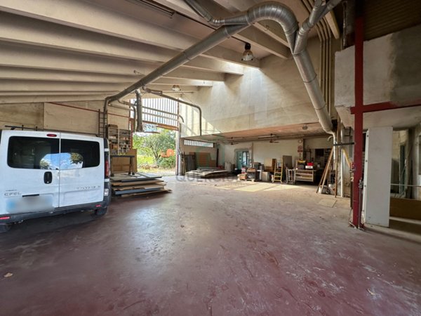 locale commerciale in affitto a Bussolengo in zona San Vito