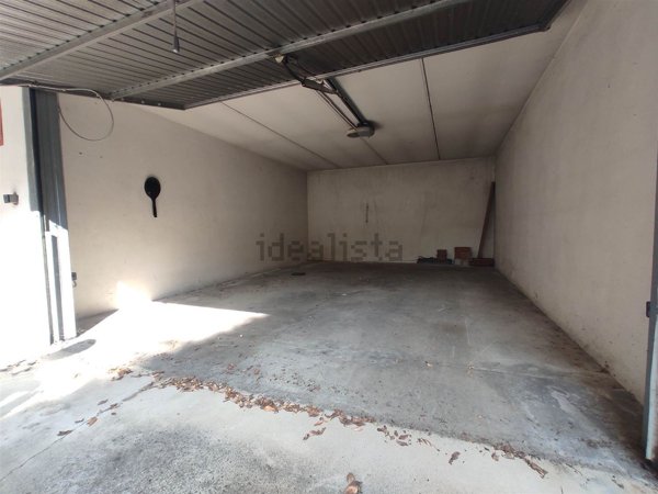 locale di sgombero in affitto a Caldiero