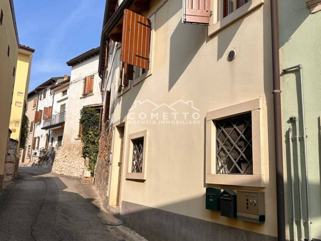 appartamento in affitto a Caldiero