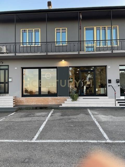 negozio in affitto a Casaleone in zona Venera