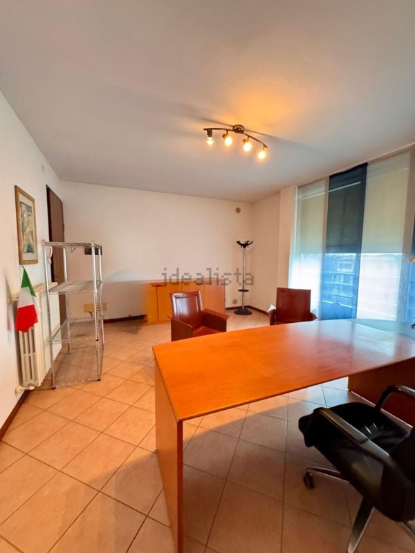 ufficio in affitto a Casaleone in zona Venera