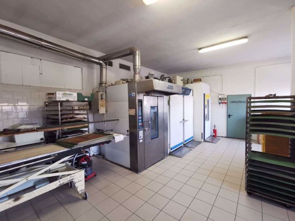 locale di sgombero in affitto a Casaleone