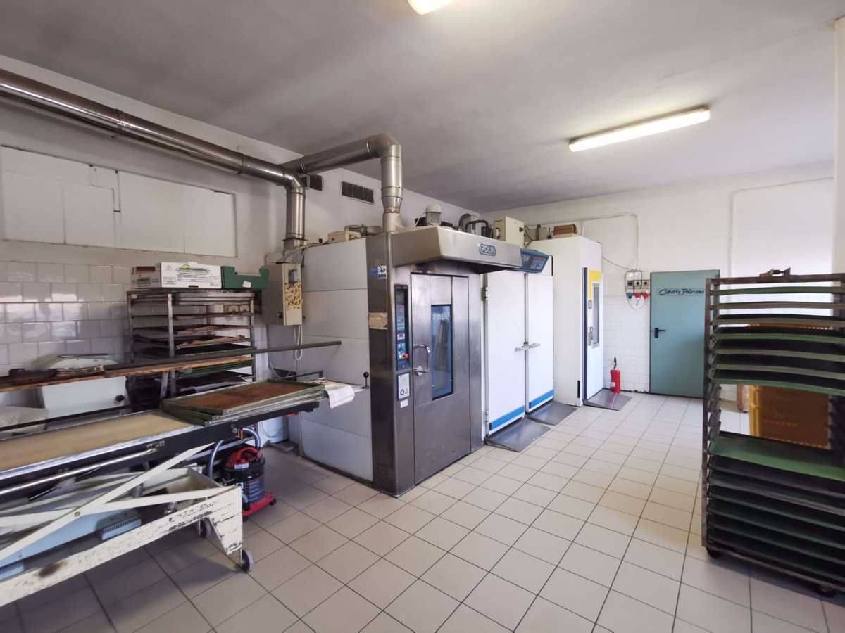 locale commerciale in affitto a Casaleone in zona Sustinenza