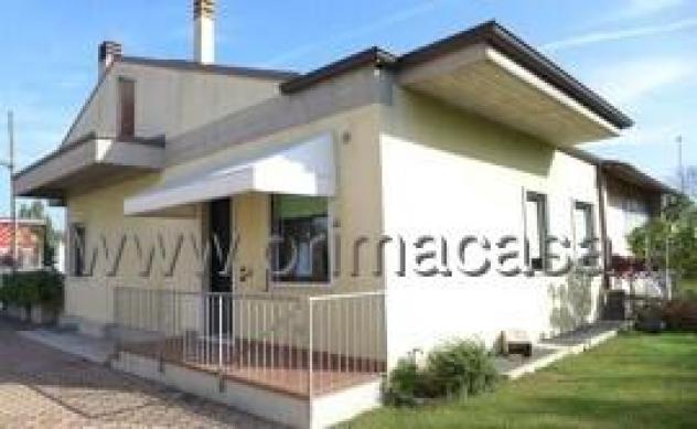 appartamento in affitto a Castel d'Azzano