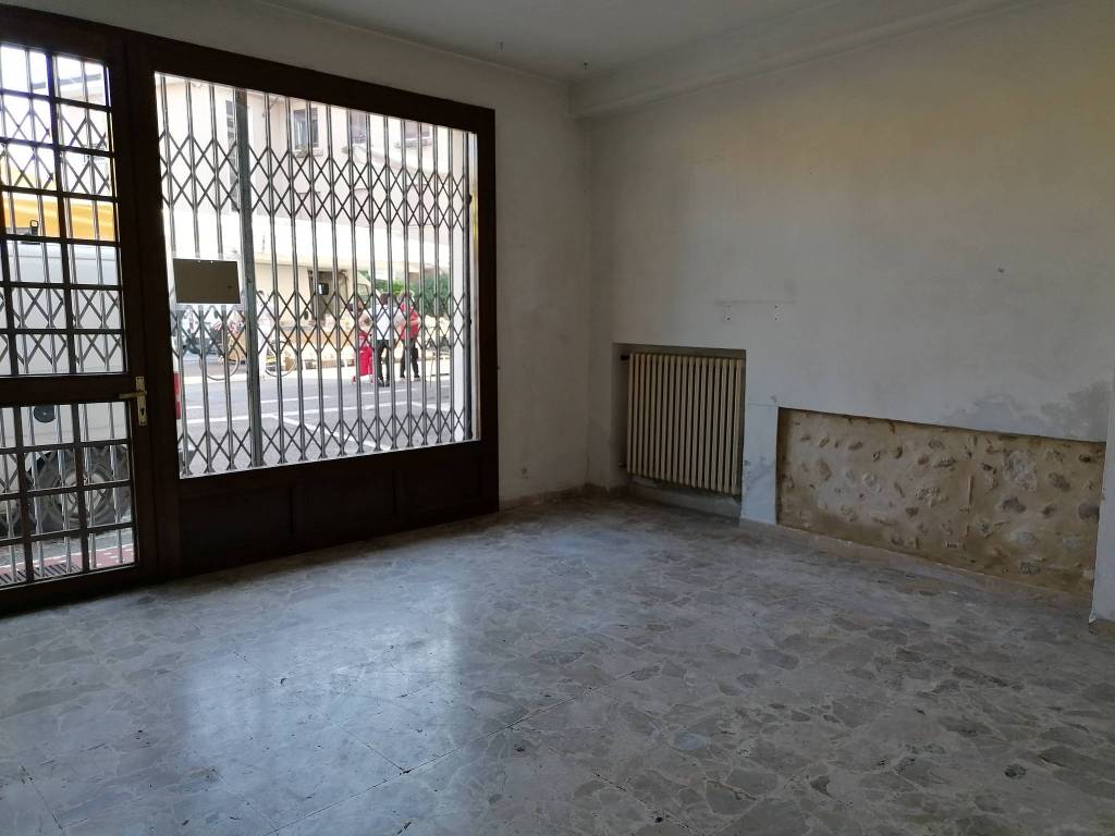 appartamento in affitto a Castelnuovo del Garda