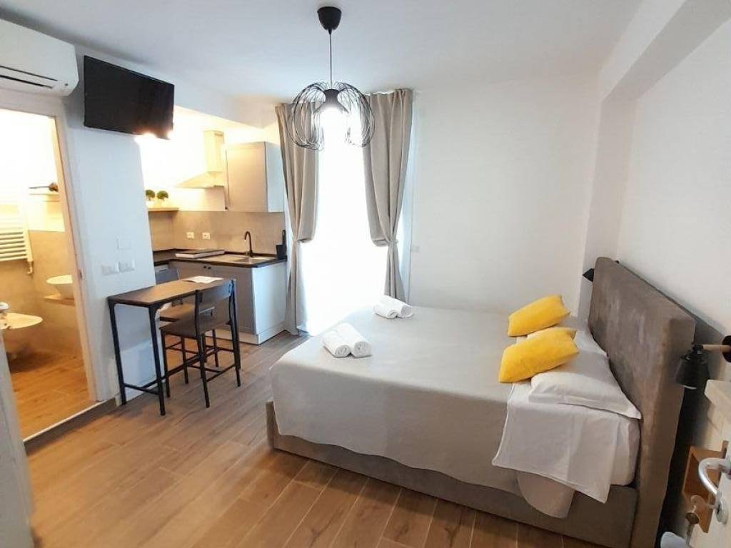 appartamento in affitto a Castelnuovo del Garda in zona Sandrà