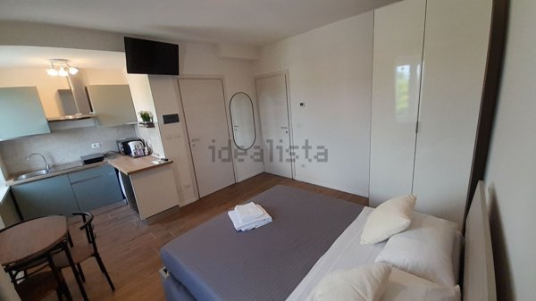 appartamento in affitto a Castelnuovo del Garda in zona Sandrà