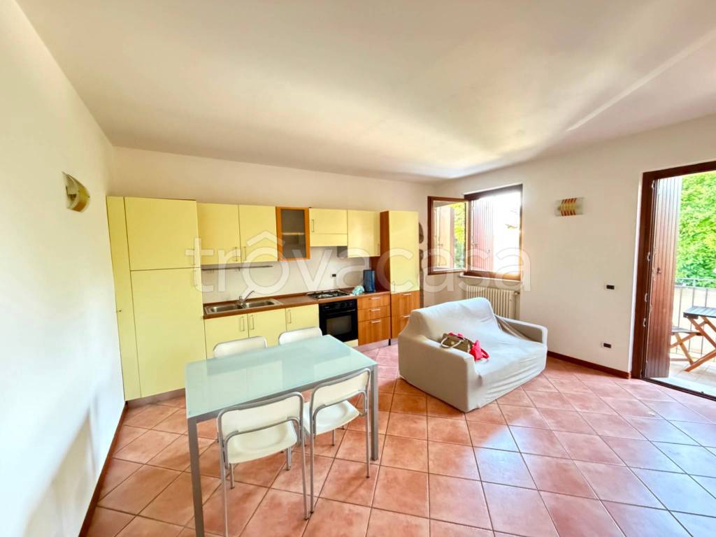 appartamento in affitto a Castelnuovo del Garda