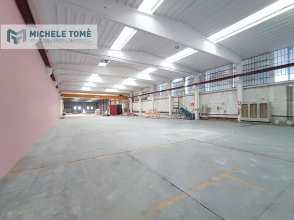 capannone in affitto a Cavaion Veronese in zona Sega