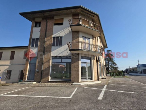 negozio in affitto a Cerea