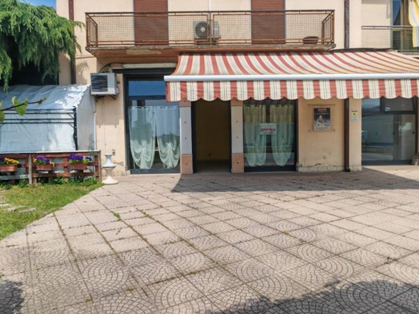 negozio in affitto a Cerea