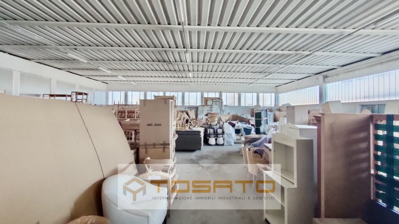 locale commerciale in affitto a Cerea