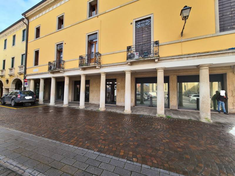 negozio in affitto a Cologna Veneta
