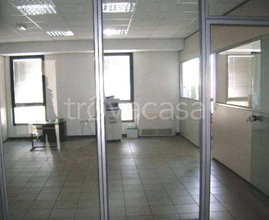 ufficio in affitto a Colognola ai Colli