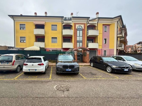 appartamento in affitto a Colognola ai Colli