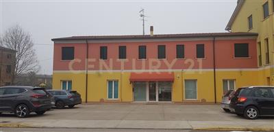 ufficio in affitto a Concamarise in zona Capitello