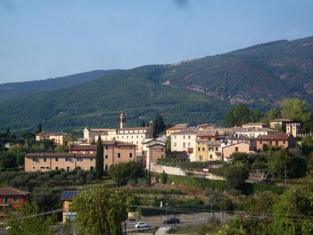 appartamento in affitto a Costermano sul Garda in zona Albarè