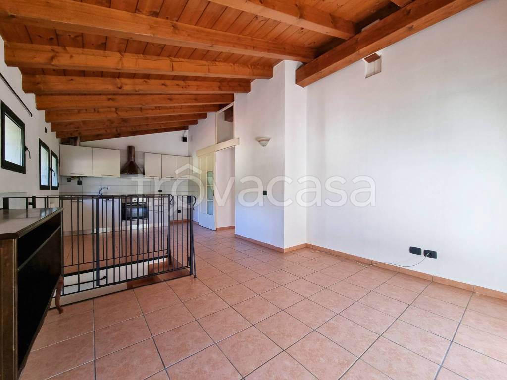 appartamento in affitto a Fumane in zona Mazzurega