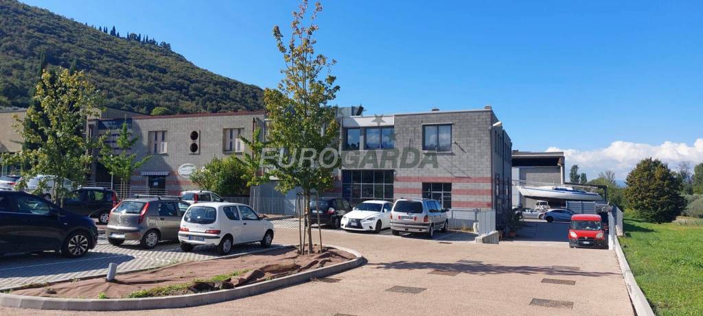 ufficio in affitto a Garda
