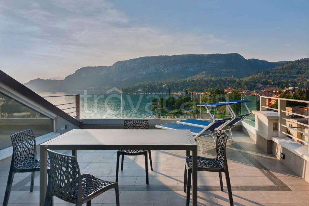 appartamento in affitto a Garda