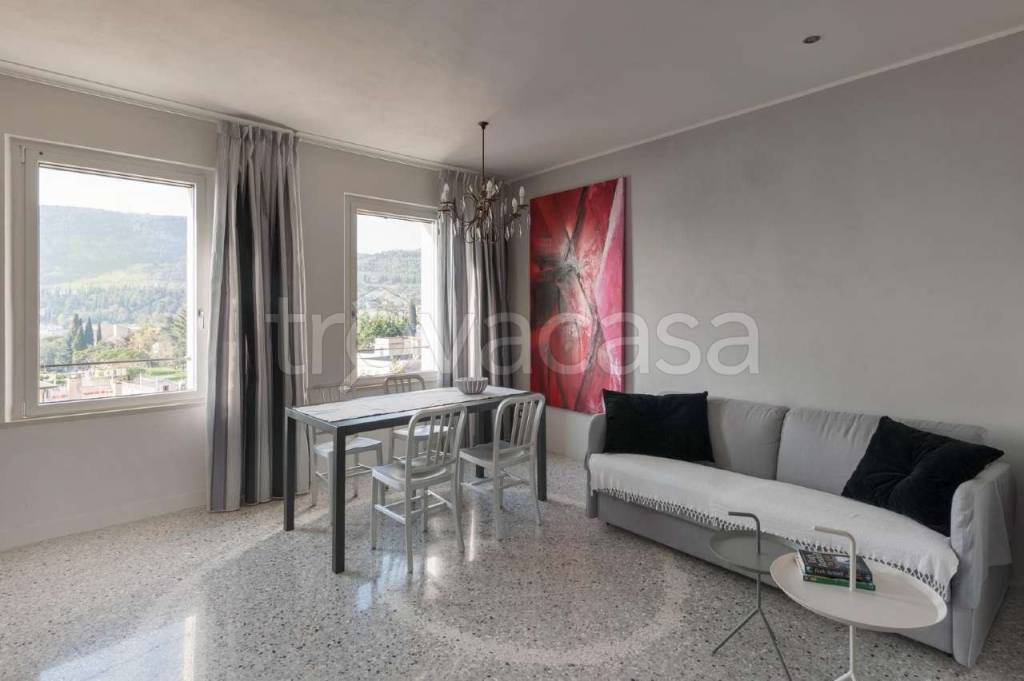 appartamento in affitto a Garda